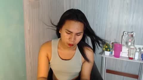 Snapshot of yourhottie_winxxx chatting on October 9, 2025, 10:52 pm Mauie online show from October 9, 2025, 10:52 pm