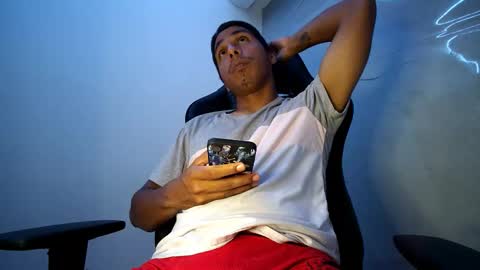 Your Latin Mamba online show from October 23, 2025, 5:07 am