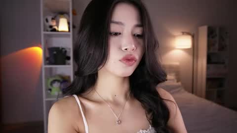 Snapshot of yourlittlesunrise_ chatting on May 14, 2026, 4:41 am yourlittlesunrise_ online show from May 14, 2026, 4:41 am