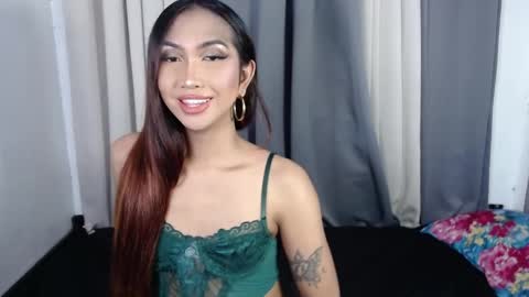 yourlovebella88 online show from October 21, 2025, 5:02 pm