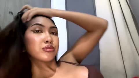 yourlovebella88 online show from December 22, 2025, 8:50 pm