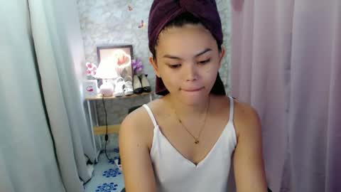 your lovely Dina online show from February 16, 2026, 1:35 am