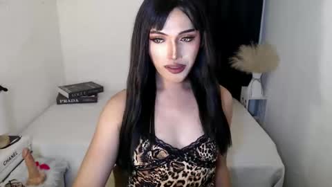 TIFFANY SUCKING QUEEN online show from April 29, 2026, 2:04 am
