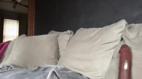 yournewbigmama online show from January 11, 2026, 3:28 pm