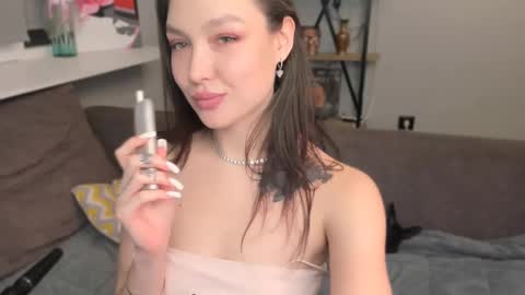 Nika online show from February 24, 2025, 4:58 pm