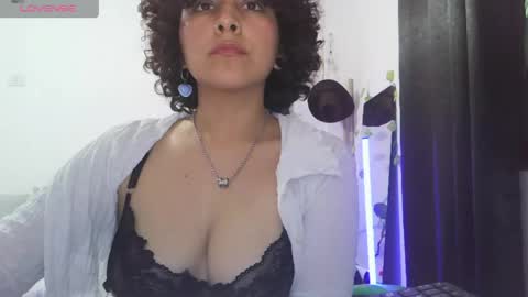 Snapshot of yourownerserena chatting on April 14, 2026, 3:34 am Serena online show from April 14, 2026, 3:34 am