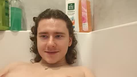 Snapshot of yourpantyhosesla_ve chatting on November 15, 2025, 1:25 am Nylon slave online show from November 15, 2025, 1:25 am