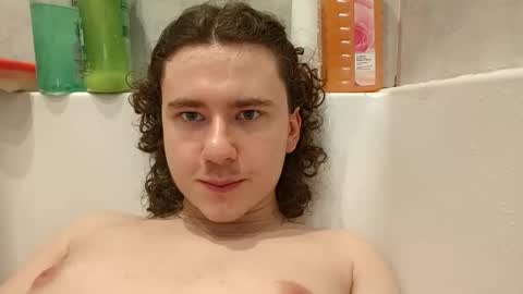 Snapshot of yourpantyhosesla_ve chatting on November 16, 2025, 11:54 pm Nylon slave online show from November 16, 2025, 11:54 pm