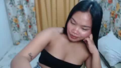 Belle online show from April 17, 2026, 12:02 am