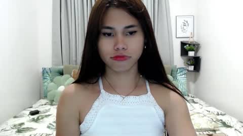 Snapshot of yourprettyblythe_ts chatting on December 21, 2025, 8:10 am yourprettyblythe_ts online show from December 21, 2025, 8:10 am