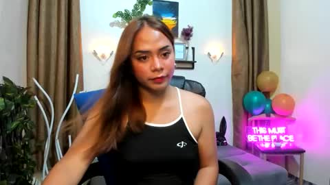 kaye online show from November 6, 2025, 1:12 pm