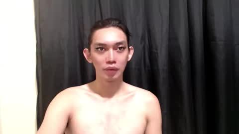 QueenLuci online show from November 29, 2025, 10:51 am