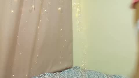 Lina and roberth online show from October 2, 2025, 6:42 am