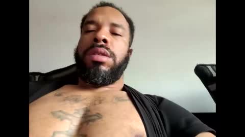 mother fucker online show from November 5, 2025, 4:51 pm