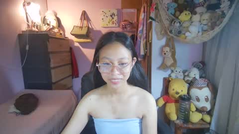 Snapshot of yourshy_cess chatting on April 1, 2026, 12:33 am Cess online show from April 1, 2026, 12:33 am