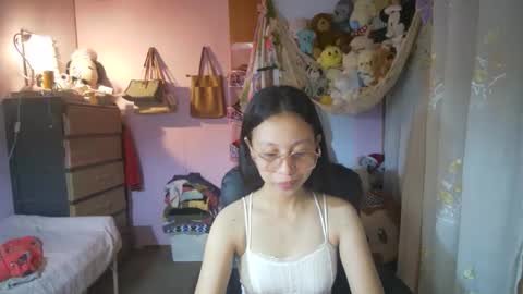 Snapshot of yourshy_cess chatting on April 10, 2026, 12:27 am Cess online show from April 10, 2026, 12:27 am