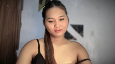 Snapshot of yoursweetgirl_zia chatting on May 16, 2026, 6:21 am yoursweetgirl_zia online show from May 16, 2026, 6:21 am