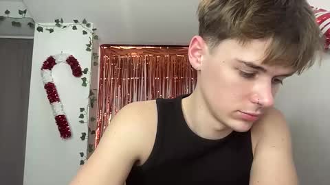 Snapshot of yoursweetyguy chatting on February 12, 2026, 5:30 pm yoursweetyguy online show from February 12, 2026, 5:30 pm