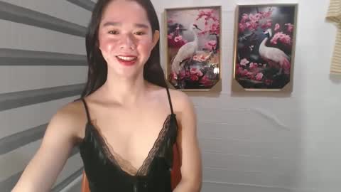 yourtinybunny online show from February 25, 2025, 4:46 am