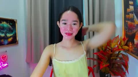 yourtinybunny online show from March 28, 2026, 10:26 am