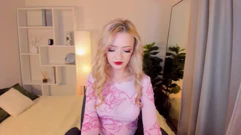 Emily online show from October 17, 2025, 4:20 pm