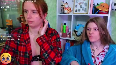 Snapshot of yourwishnes chatting on November 11, 2025, 6:08 pm Sweet Sasha online show from November 11, 2025, 6:08 pm