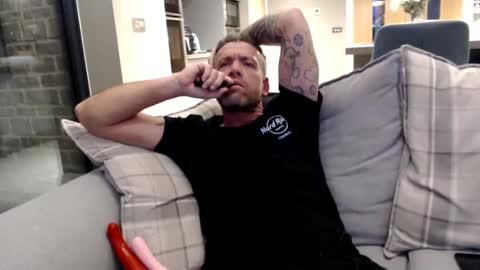 You want us 69 online show from December 10, 2024, 5:07 am