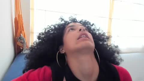 elizabeth  ju   online show from February 13, 2025, 9:27 pm