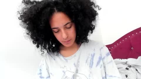 elizabeth  ju   online show from February 26, 2025, 7:27 pm