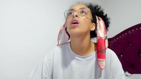 elizabeth  ju   online show from March 6, 2025, 12:32 am