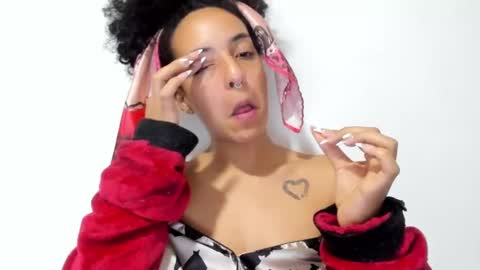 elizabeth  ju   online show from March 8, 2025, 1:28 am