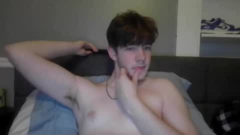 YoungPhysique05 online show from April 30, 2026, 10:32 am