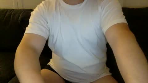 yque online show from September 19, 2025, 4:03 am