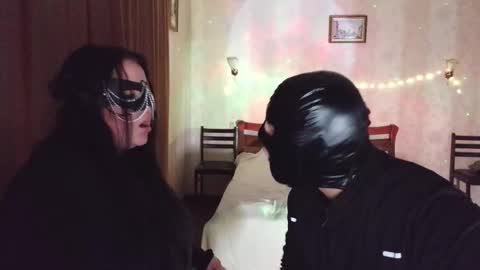 Snapshot of ysnoponytnospasibopriytno_0 chatting on November 12, 2025, 5:02 pm Marcus and Anna online show from November 12, 2025, 5:02 pm