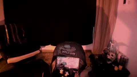 Yue Eclipsa online show from February 2, 2026, 3:49 am