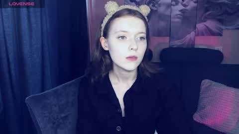 YukiShine online show from May 24, 2026, 1:38 pm