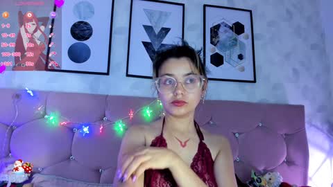 Snapshot of yukki_kuran chatting on December 18, 2024, 5:59 am Yukki Kuran online show from December 18, 2024, 5:59 am