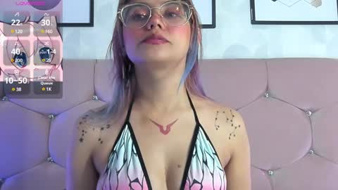 Snapshot of yukki_kuran chatting on February 1, 2025, 2:16 am Yukki Kuran online show from February 1, 2025, 2:16 am