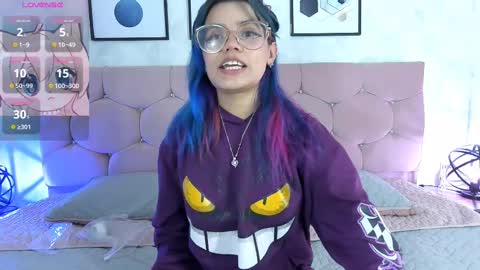 Snapshot of yukki_kuran chatting on March 6, 2025, 2:41 am Yukki Kuran online show from March 6, 2025, 2:41 am
