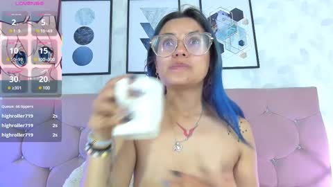 Snapshot of yukki_kuran chatting on March 11, 2025, 8:30 am Yukki Kuran online show from March 11, 2025, 8:30 am