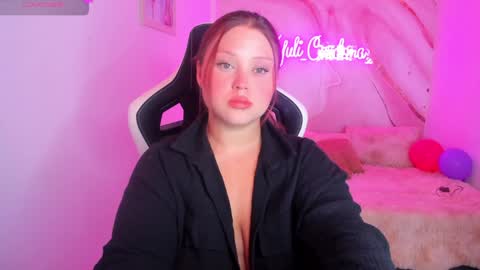 Snapshot of yuli_cardona_ chatting on December 11, 2024, 8:39 pm Yuliet online show from December 11, 2024, 8:39 pm