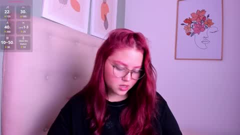 Snapshot of yuli_cardona_ chatting on March 8, 2025, 5:01 pm Yuliet online show from March 8, 2025, 5:01 pm