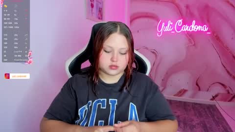 Yuliet online show from April 3, 2026, 3:48 am