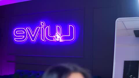 Yulia online show from November 12, 2025, 9:14 pm