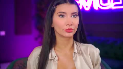 Yulia online show from November 16, 2025, 7:52 pm