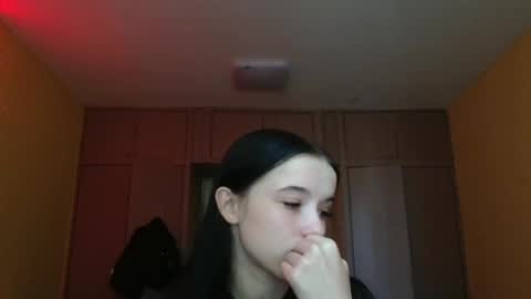 Yuliia online show from April 20, 2026, 8:39 am