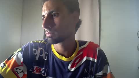 Snapshot of yulihotsweet chatting on October 16, 2025, 5:30 am yulihotsweet online show from October 16, 2025, 5:30 am