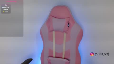 Yuli and SaraIndependent model online show from March 5, 2026, 4:08 am