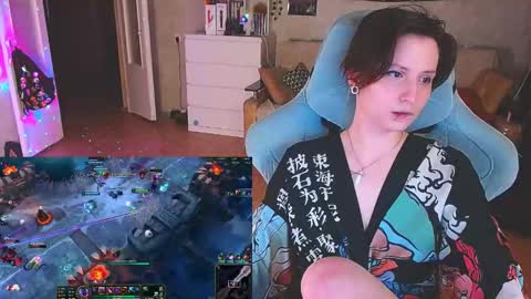 Snapshot of yum_neko_chan chatting on March 6, 2025, 7:21 pm Kris online show from March 6, 2025, 7:21 pm