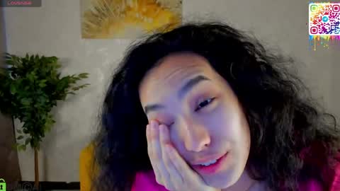 Snapshot of yummy_lamii chatting on April 23, 2026, 3:52 am Cindey online show from April 23, 2026, 3:52 am